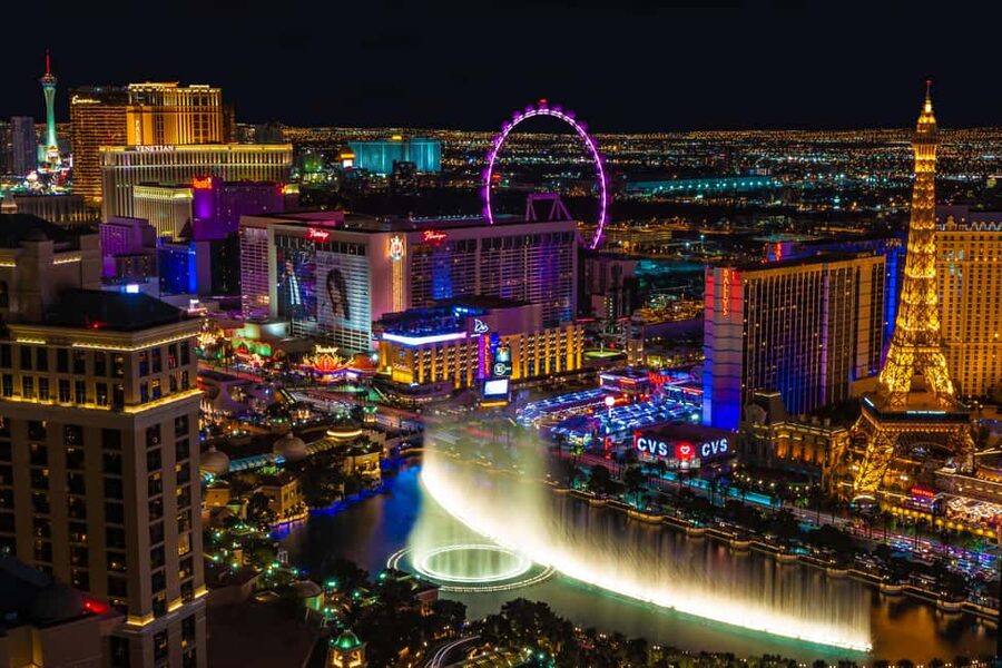 Las Vegas: Helicopter Tour of the Strip with Window Seats - Key points to know before you fly
