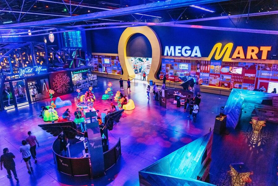 Las Vegas: Meow Wolf Omega Mart Ticket - Omega Mart walkthrough, portals, story clues, and what to actually do
