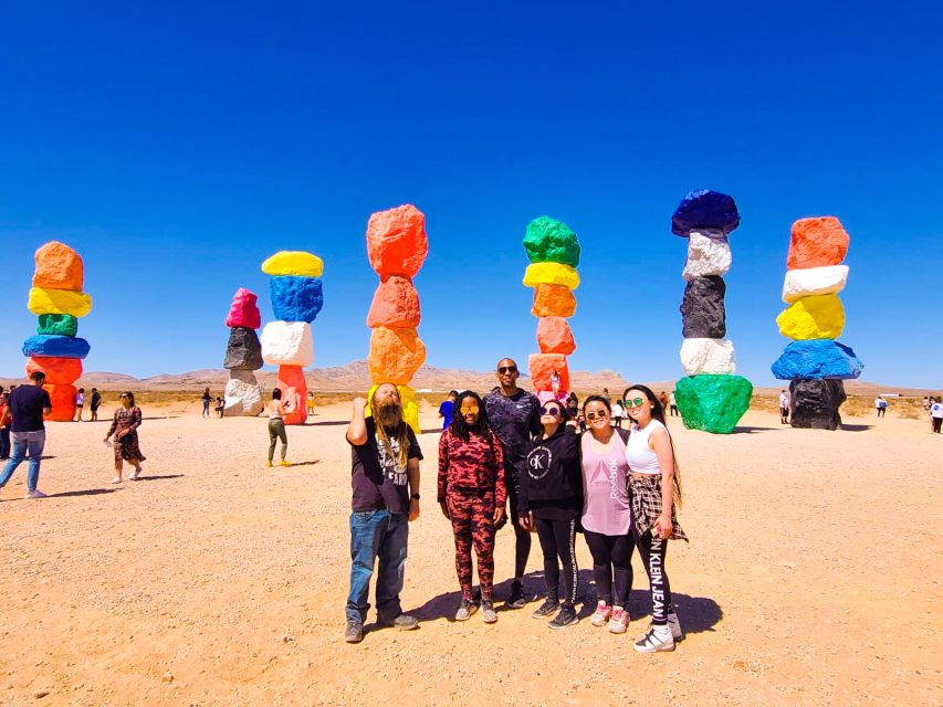 Las Vegas: Mojave Desert, 7 Magic Mountains, Vegas Sign Tour - Should you book this Mojave and sign tour?