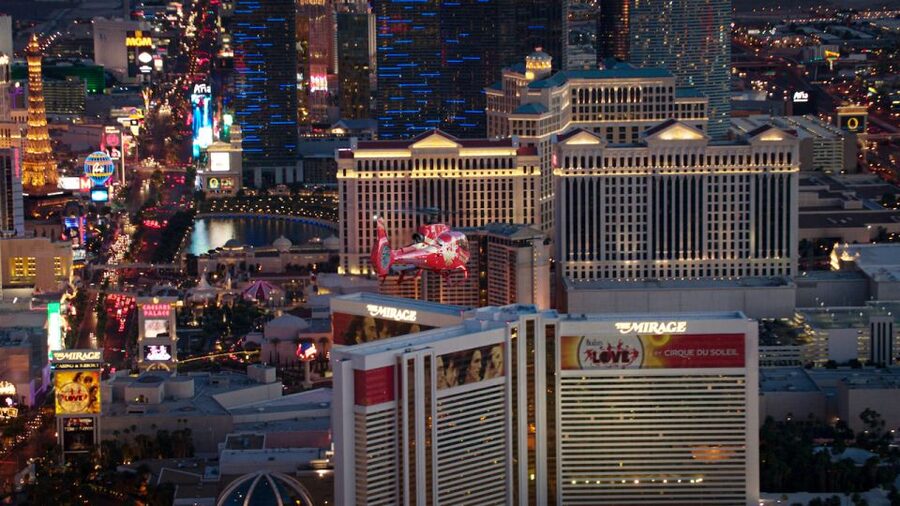 Las Vegas: Night Helicopter Flight over Las Vegas Strip - Should You Book This Night Helicopter Flight Over the Las Vegas Strip?