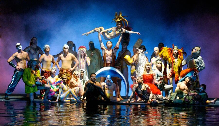 Las Vegas: “O” by Cirque du Soleil at Bellagio - O Theatre at Bellagio: where to go and how to get settled