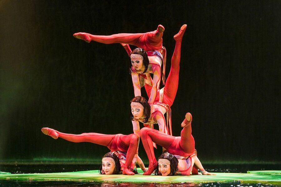Las Vegas: “O” by Cirque du Soleil at Bellagio - Price and value: why this show can be worth the spend