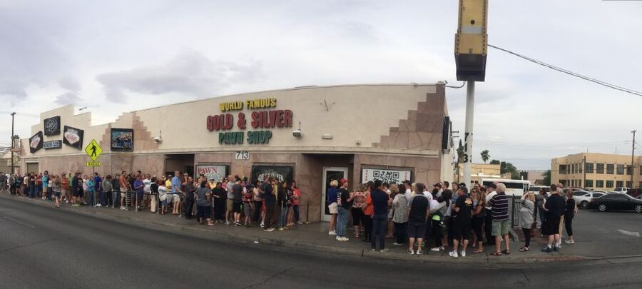 Las Vegas: Pawn Stars, Counts Kustoms, Shelby American Tour - What the upgrade can change: BBQ, a mystery shot, and meet-and-greets
