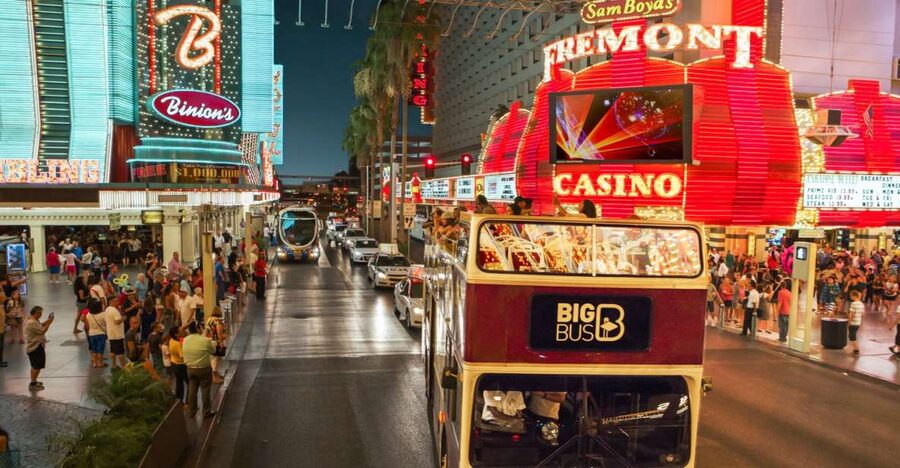 Las Vegas: Sightseeing Night Tour by Open-top Bus - Getting On, Getting Set: Where to Meet and How Timing Works