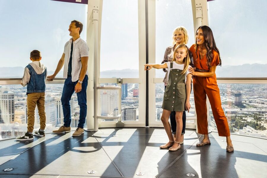 Las Vegas Strip: The High Roller at The LINQ Ticket - The ride itself: slow rotation, lots of sight lines