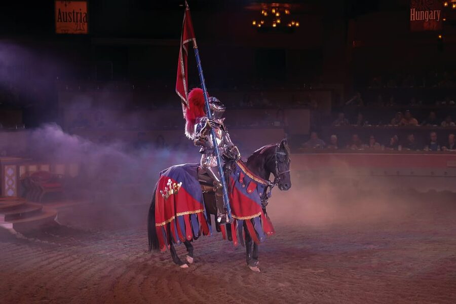 Las Vegas: Tournament of Kings Show at Excalibur - Practical rules that keep the night smooth at Excalibur