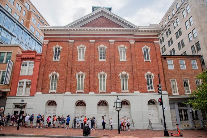 Lincoln Assassination with Ford's Theatre & Petersen House Entry - A 2-hour Lincoln assassination story, paced for real humans