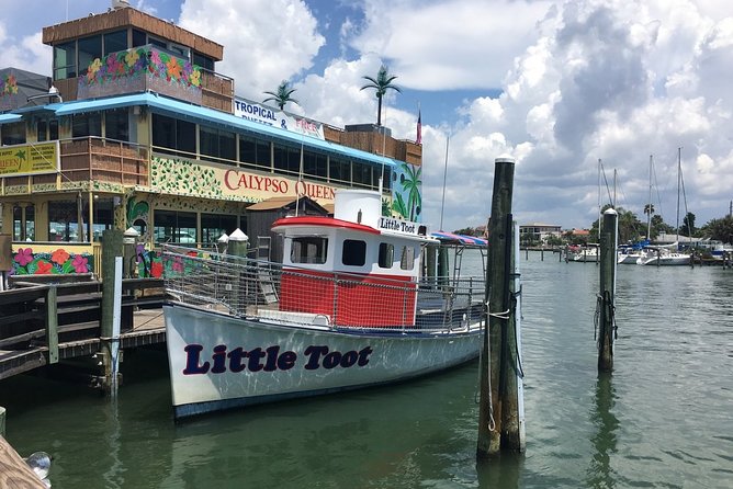 Little Toot Dolphin Adventure at Clearwater Beach - Little Toot Dolphin Adventure: the tugboat wake idea