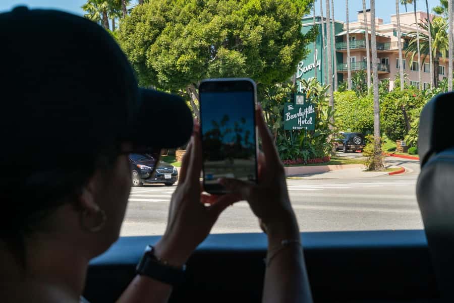 Los Angeles: Celebrity Homes and Hollywood Open-Air Bus Tour - Hollywood Visitor Center To Hollywood Hills Views