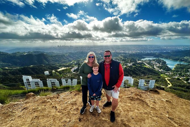 Los Angeles: The Original 2.5-Hour Hollywood Sign Hike - Camera time: why the guides turn you into the person with the best shot