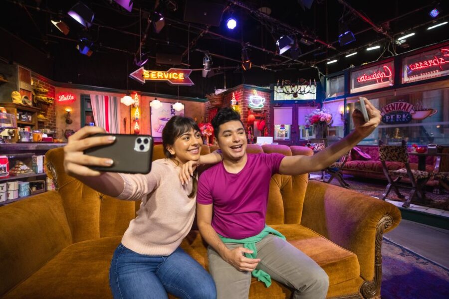 Los Angeles: Warner Bros. Studio Tour Hollywood - Who should book this Warner Bros. Studio Tour Hollywood?