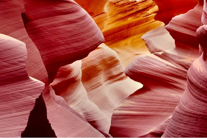 Lower Antelope Canyon Tour - The Light Show: Why the Canyon Changes as You Walk