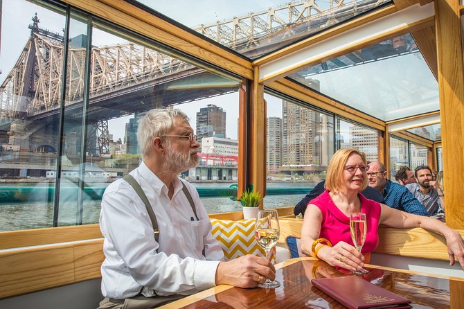 Manhattan Architecture Yacht Cruise - Key Things That Make This Yacht Cruise Work So Well