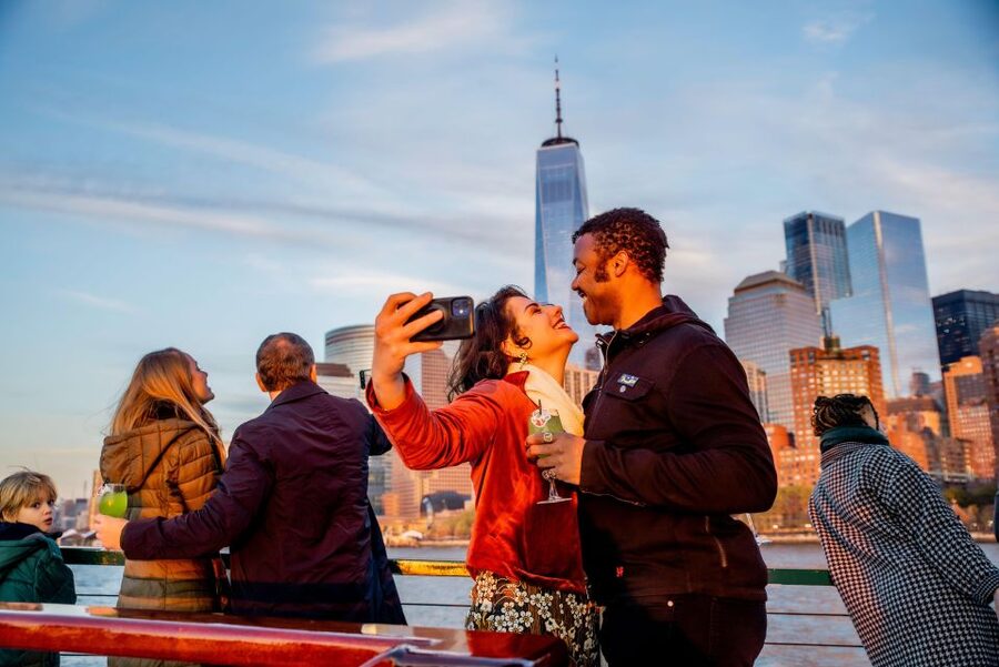 Manhattan: Statue and Skyline Cruise Aboard a Luxury Yacht - Hudson River skyline time: where the open deck pays off for photos