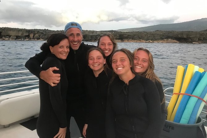 Manta Ray Night Snorkel in Kona - The Maheli-Heli boat setup, and why it matters at night