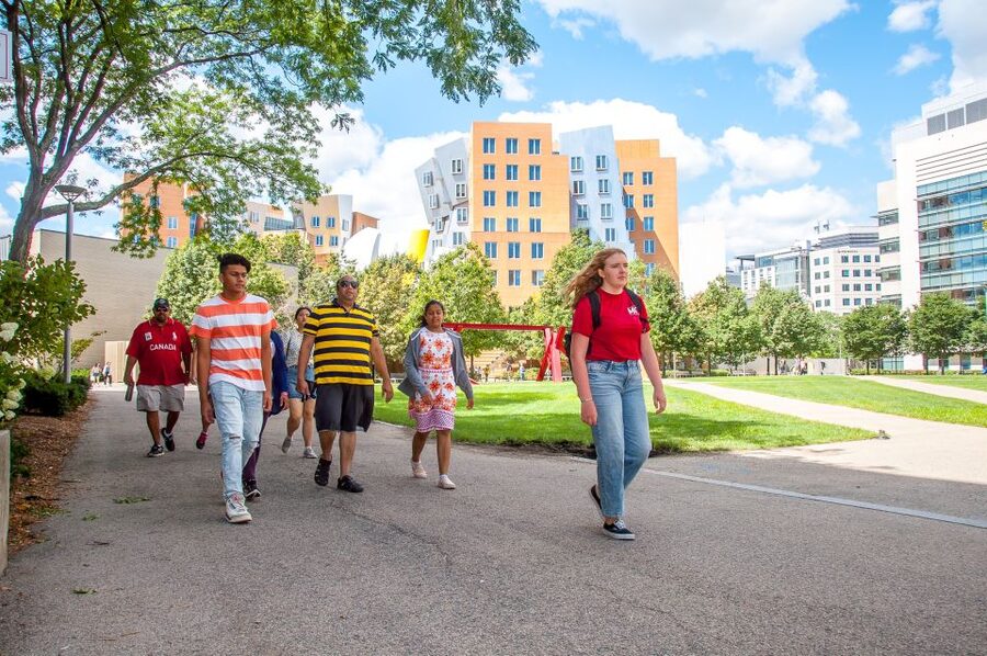 Massachusetts Institute of Technology Public Tour - Who this tour is best for