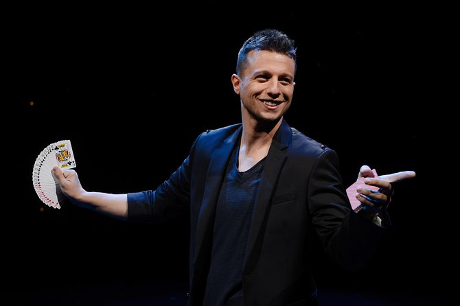 Mat Franco Magic Reinvented Nightly at the LINQ Hotel and Casino - Timing, tickets, bar, and the little things that prevent hassle