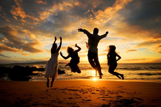 Maui Family and Couple Beach Photo Session - Key things that make this Maui beach photo session work
