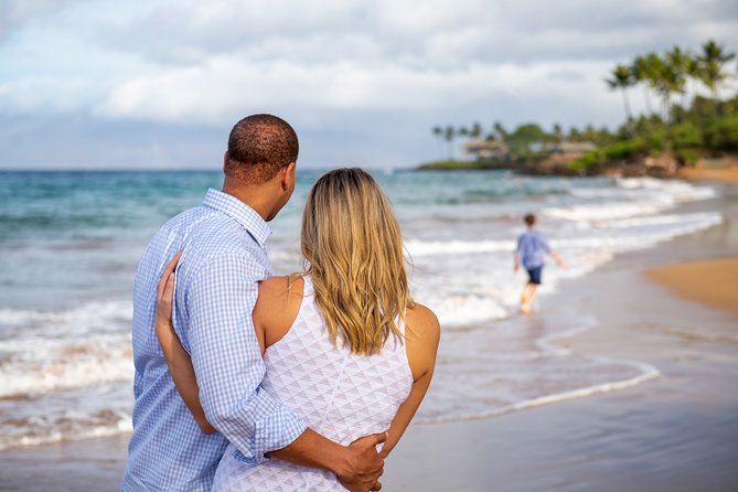 Maui Family and Couple Beach Photo Session - Who should book this Maui beach photo session?