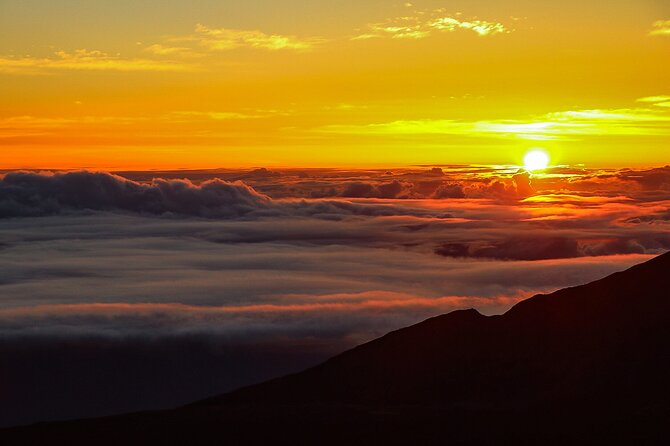 Maui: Majestic Haleakala Sunrise Tour with Pick-up - Group size and guide quality: what “small” really means here