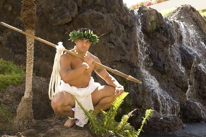 Maui Nui Luau at the Sheraton Maui Resort & Spa - When weather changes everything: outdoor luau versus indoor setup