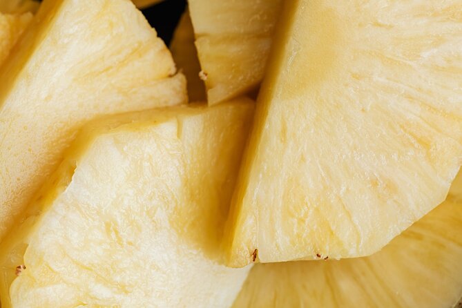 Maui Pineapple Farm Tour in Haliimaile - The packing facility stop and why it matters