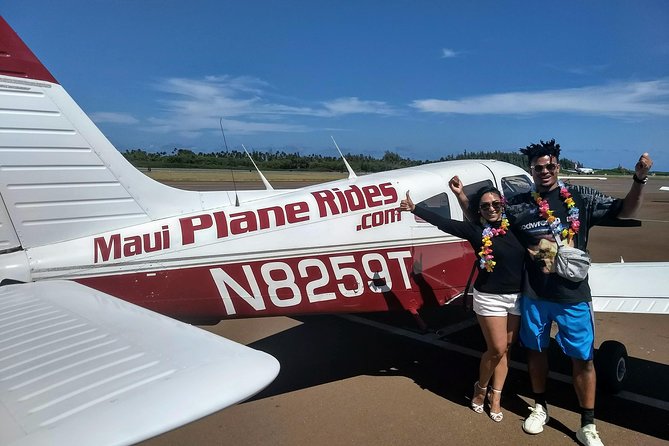Maui -PRIVATE- Air Tour: 5 Islands: (2-5 people): SEE Even MORE! - Lanai and the WWII story along a prehistoric coastline