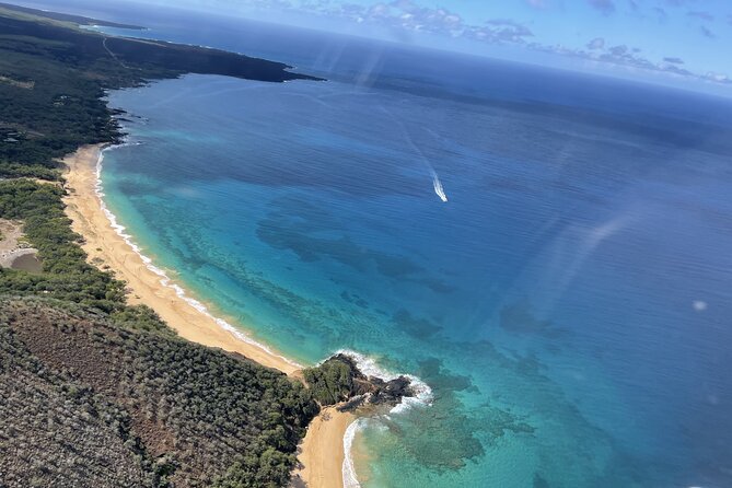 Maui -PRIVATE- Air Tour FUN: 3 Islands: (2-5 people): SEE it ALL! - Price and value: what $338.67 per person gets you