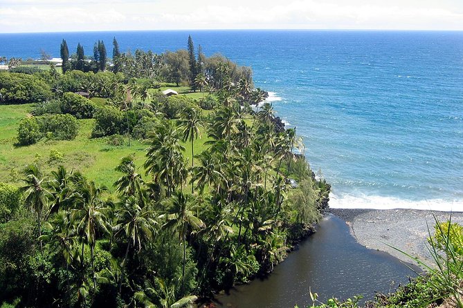 Maui: Road to Hana Luxury Limo-Van Tour with Helicopter Flight - Hana village, waterfalls, and what the Hana Tropical Gardens adds