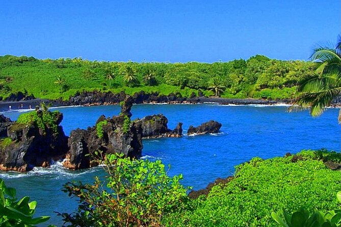 Maui: Small Group Road to Hāna Tour 6 to 8 passengers - Pickup from Lahaina area to Kahului start, then a quick reset in Paia