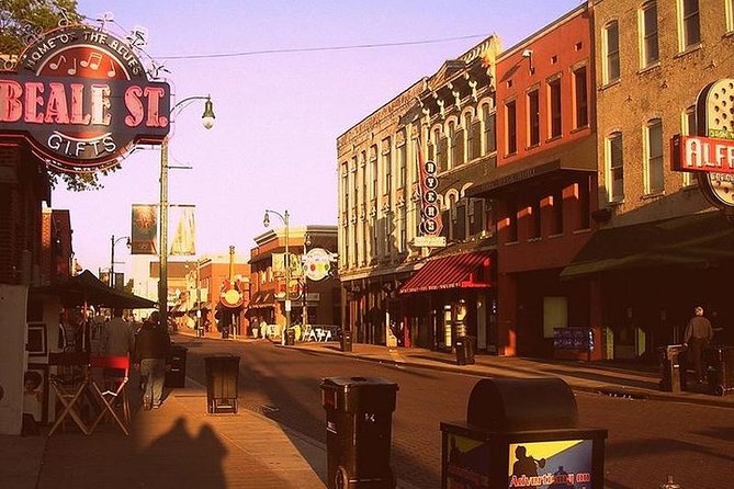 Memphis Mojo Bus Tour - The big idea: a Memphis music tour built around performance