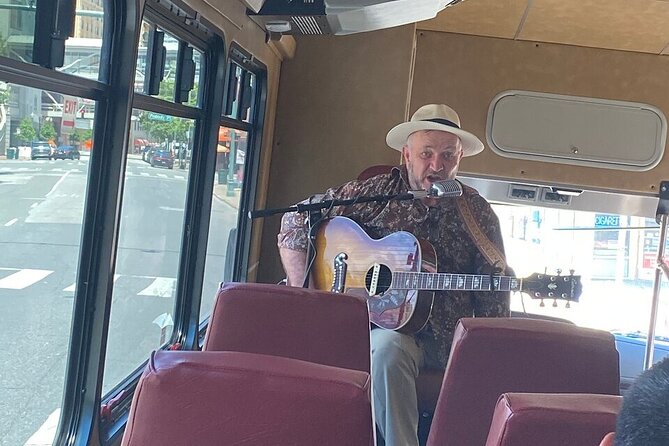 Memphis Mojo Bus Tour - Meeting at Alfred’s on Beale: start point and easy arrival