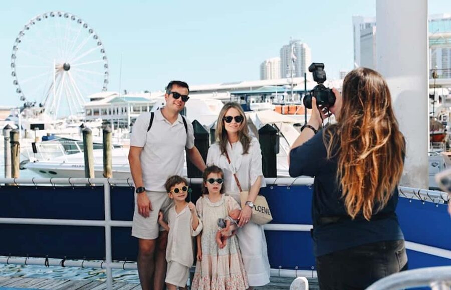 Miami: Biscayne Bay Millionaire's Homes Sightseeing Cruise - Biscayne Bay Views, Celebrity Homes, and a Miami Skyline Shortcut
