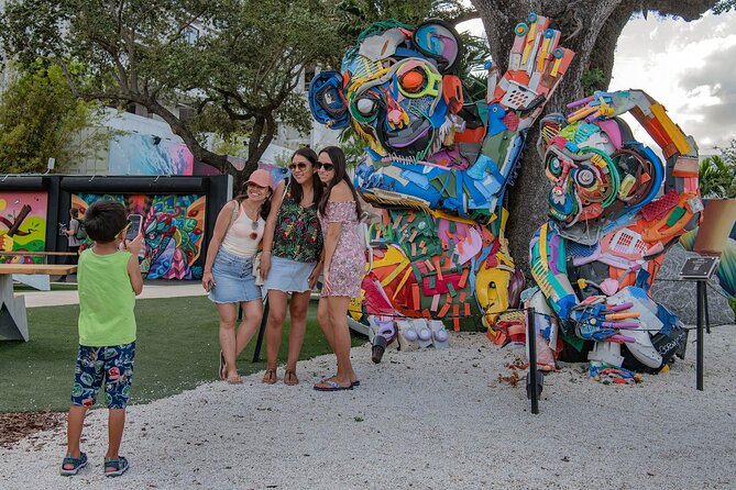 Miami City Tours – 5 Sites, 4 Stops, One Tour – 3.5 Hours of Fun - Little Havana on Calle Ocho: Cuban coffee, cigar rolling, and a real culture stop