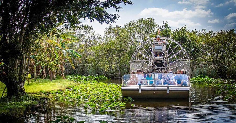 Miami: Everglades Safari Park Airboat Tour - What to bring, and what’s provided so you don’t overpack