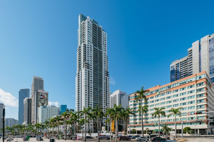 Miami: Half-Day Open-Top Bus Tour Plus Biscayne Bay Cruise - Little Havana: culture, food vibes, and a short time window