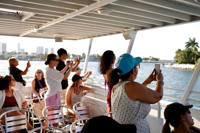 Miami Millionaires Row Cruise - Bilingual Narration and the Guide Energy That Changes Everything