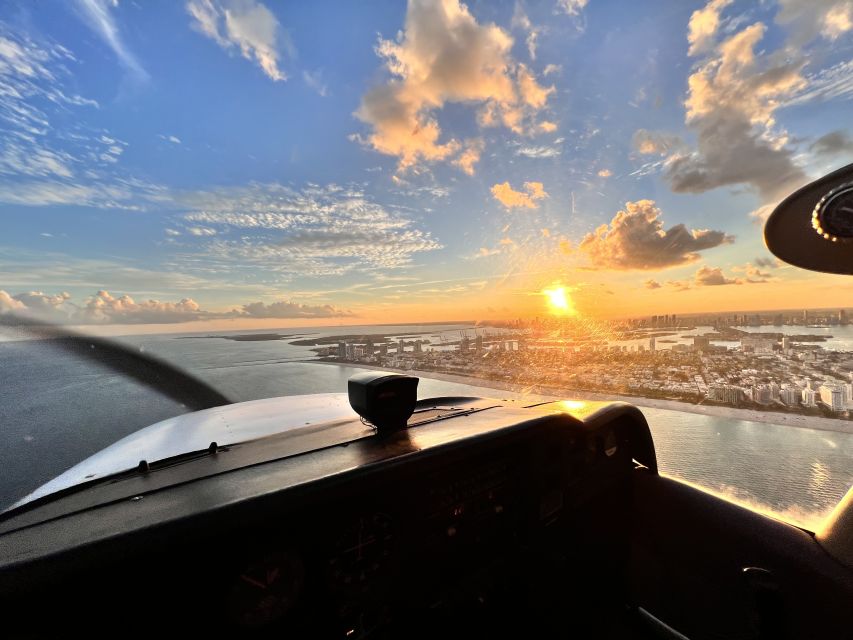 Miami: South Beach Private 35-Minute Guided Flight Tour - What the Flight Feels Like, Including the Landing Surprise