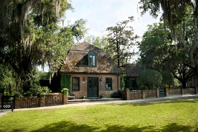 Middleton Place Admission with Self Guided Tour and Lunch - Self-guided gardens, Plantation Chapel, and Eliza’s House