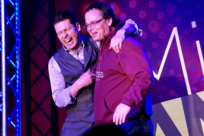 Mike Hammer Comedy Magic Show at the Four Queens Hotel - The show itself, 70 minutes of comedy, mind reading, and stunts