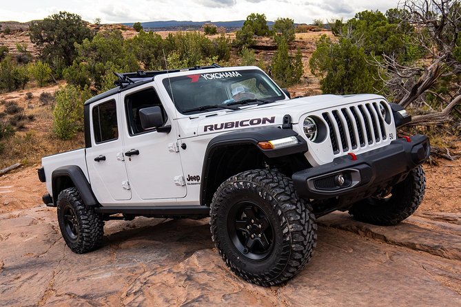 Moab Jeep Rental | Self-Guided Backcountry 4x4 Adventure - Vehicles, Comfort, and Group Size: Making Moab Work for Families