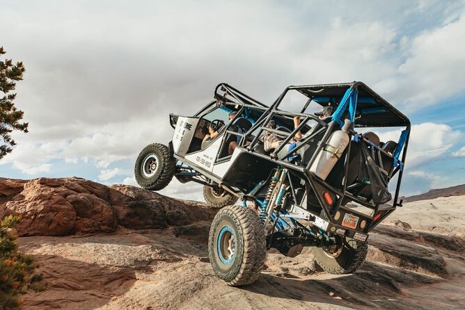 Moab's Most Xtreme 3-Hour Experience on Hell's Revenge - Guides who turn Hell’s Revenge into a story