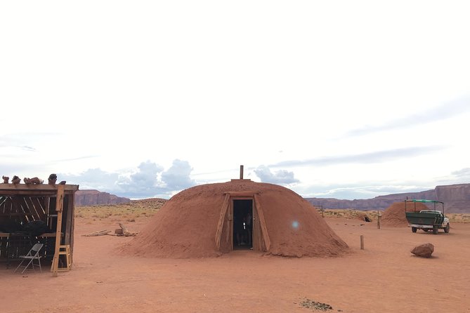 Monument Valley Extended Backcountry Tour - Who should book this tour, and who might pass