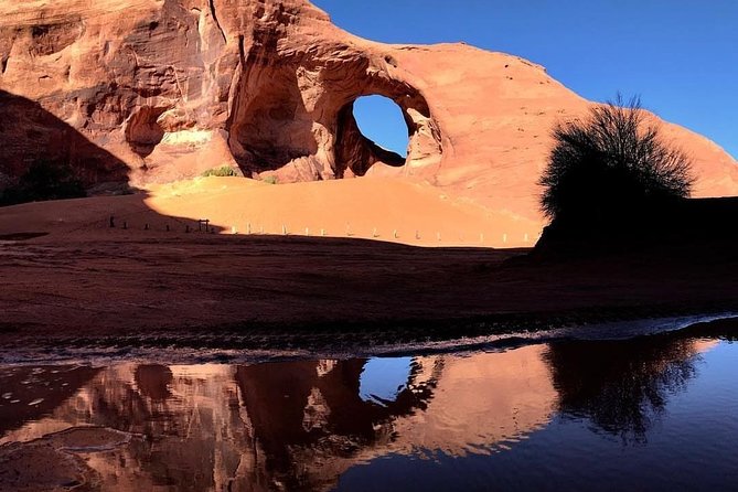 Monument Valley Group Tour - 3 Hours - Navajo Spirit Tours - Navajo music and the spiritual layer you should expect