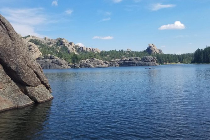 Mount Rushmore and Black Hills Tour with Two Meals and a Music Variety Show - Custer State Park lunch at the Game Lodge area, plus a buffalo stew tip