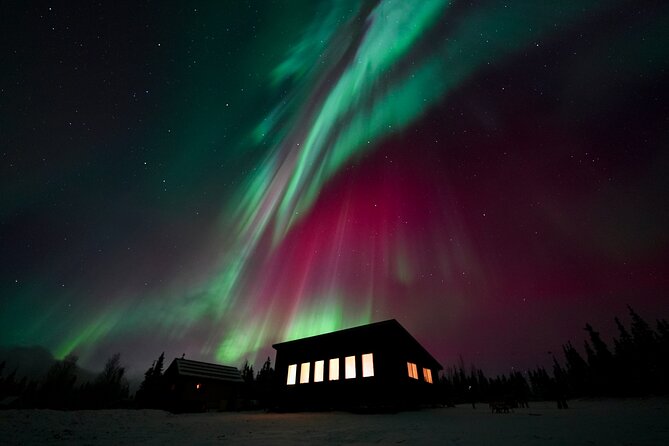 Mountaintop 360° Best Alaskan Cabin with Photography @Aurora Camp - Aurora photography help: guided timing, plus practical photo coaching