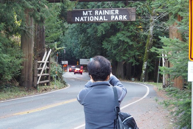 Mt. Rainier Day Tour from Seattle - Reflection Lakes, Tipsoo Lake, and other “maybe” moments