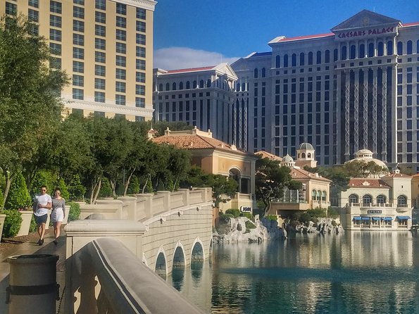 Must-See Spots Vegas Strip Walking Tour - The pace, timing, and how to pick the right departure