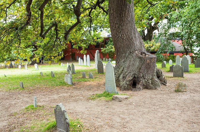 Mysteries and Murders of Salem Guided Night-Time Walking Tour - Stop-by-stop: the best parts of the route