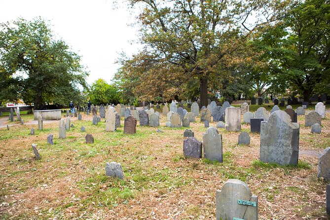 Mysteries and Murders of Salem Guided Night-Time Walking Tour - Is it worth the $36 price in Salem?